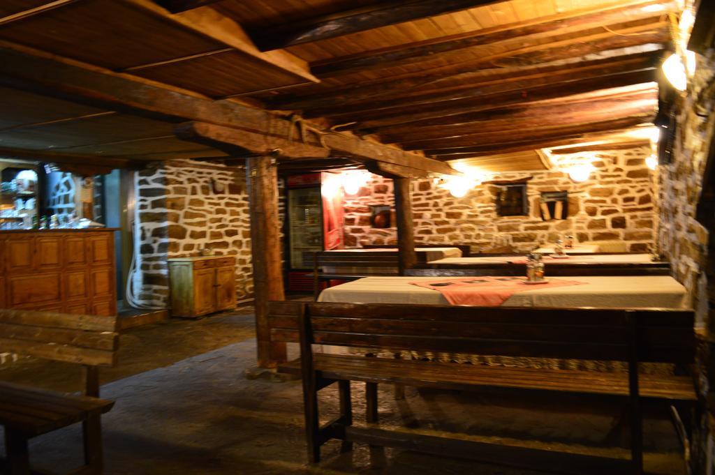 The Old House Guest House Obedinenie Habitación foto